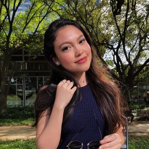 Meet your Posher, Sarah Nicole